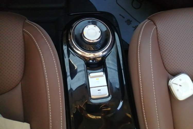 Used Wuling Bingo 2023 333 km Lingxi Connected+ Version Gear Lever
