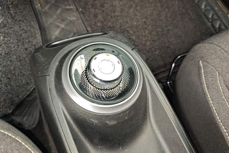 Used Wuling Bingo 2023 333 km Fast-Share Version Gear Lever