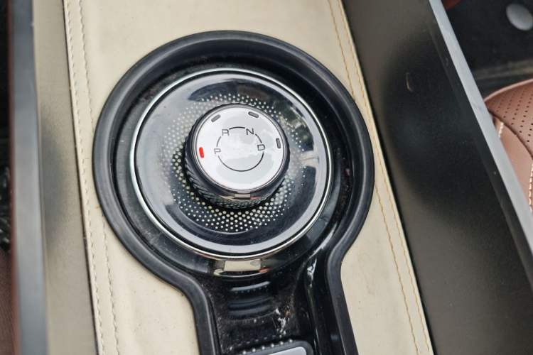 Used Wuling Bingo 2023 333 km Lingxi Connected+ Version Gear Lever