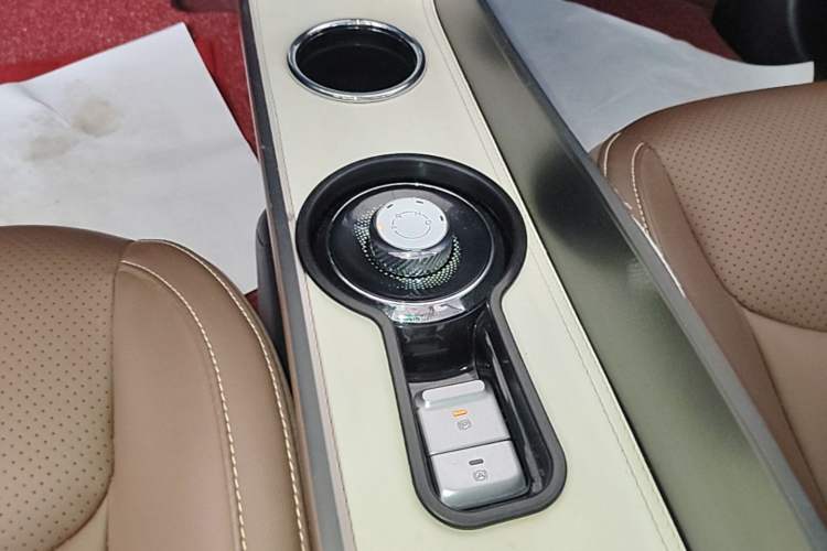Used Wuling Bingo 2023 333 km Enjoyment Version Gear Lever