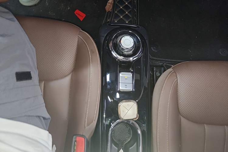 Used Wuling Bingo 2023 410 km Lingxi Deluxe Edition Gear Lever
