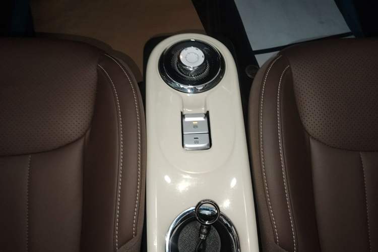 Used Wuling Bingo 2023 333 km Enjoyment Version Gear Lever