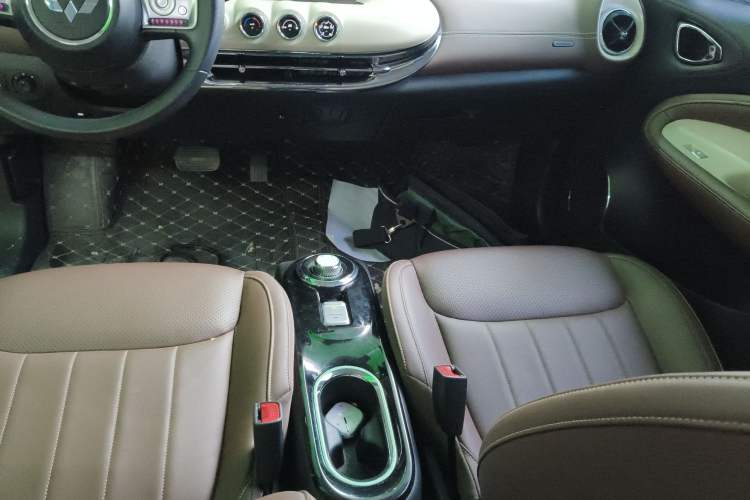 Used Wuling Bingo 2023 333 km Enjoyment Version Gear Lever