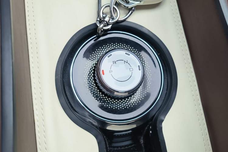 Used Wuling Bingo 2023 333 km Lingxi Connected+ Version Gear Lever