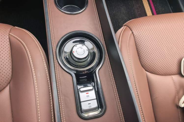 Used Wuling Bingo 2023 410 km Lingxi Deluxe Edition Gear Lever