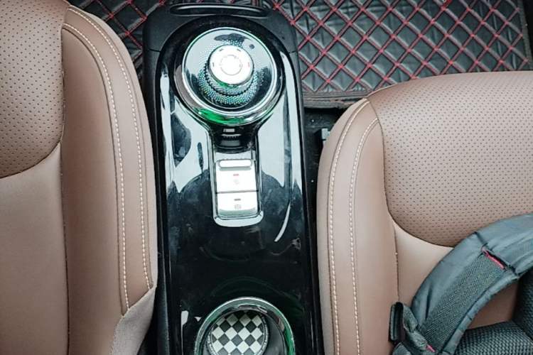 Used Wuling Bingo 2023 333 km Lingxi Connected+ Version Gear Lever