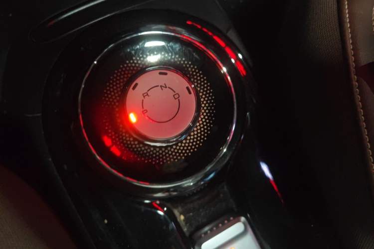 Used Wuling Bingo 2023 333 km Enjoyment Version Gear Lever