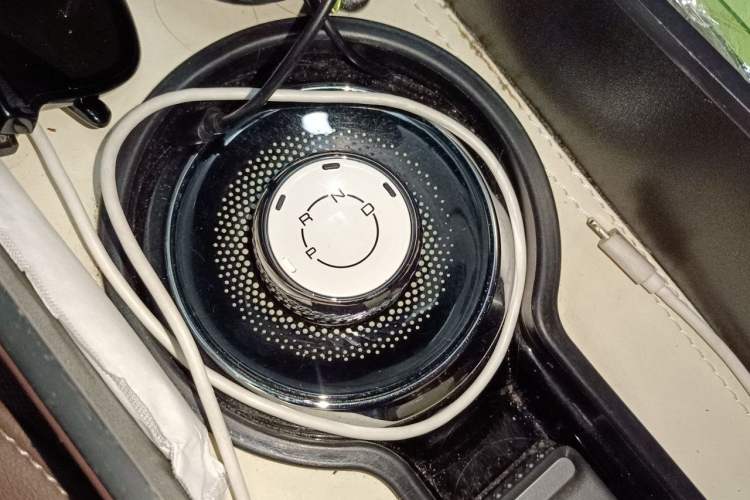 Used Wuling Bingo 2023 410 km Lingxi Deluxe Edition Gear Lever