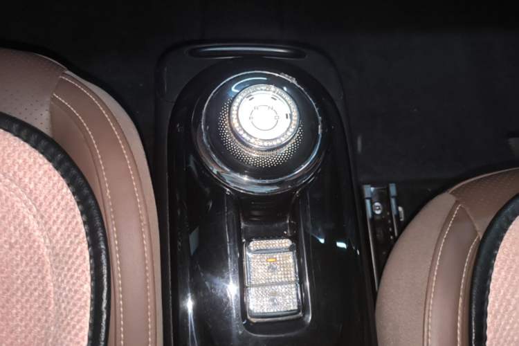 Used Wuling Bingo 2023 333 km Enjoyment Version Gear Lever