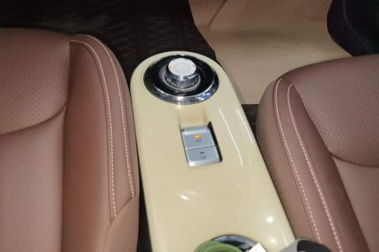 Used Wuling Bingo 2023 333km Enjoy+ Version Gear Lever