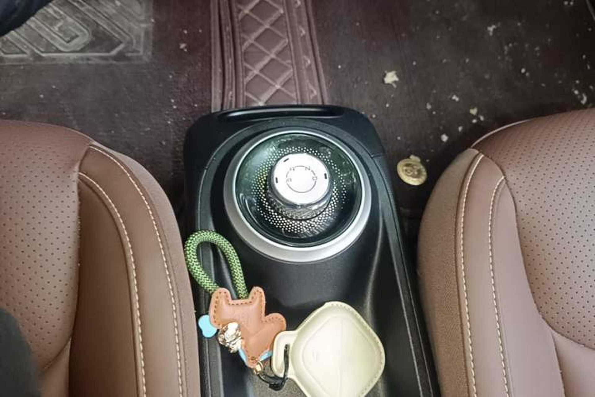 Used Wuling Bingo 2023 203km Comfort Edition Gear Lever