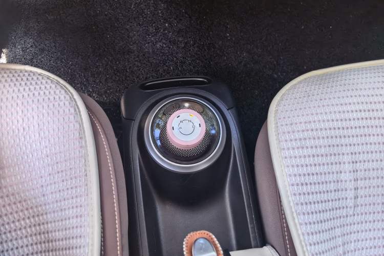 Used Wuling Bingo 2023 203km Comfort Edition Gear Lever