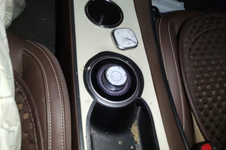 Used Wuling Bingo 2023 203km Comfort Edition Gear Lever