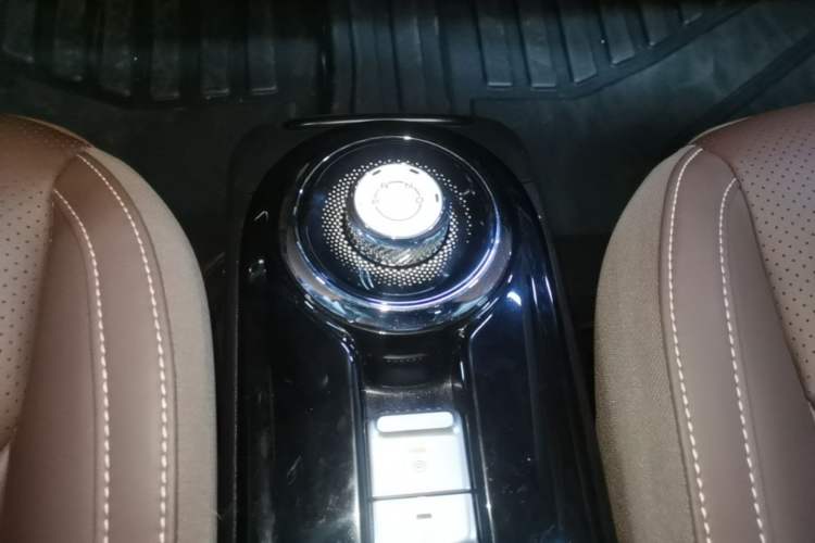 Used Wuling Bingo 2023 333 km Lingxi Connected+ Version Gear Lever