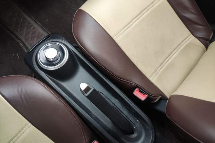 Used Wuling Bingo 2023 203km Light Edition Gear Lever