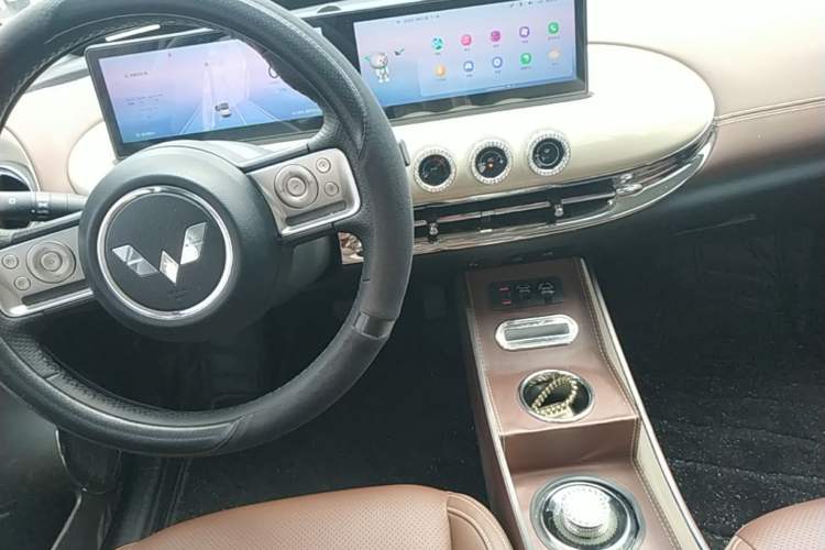 Used Wuling Bingo 2023 410 km Lingxi Deluxe Edition Gear Lever