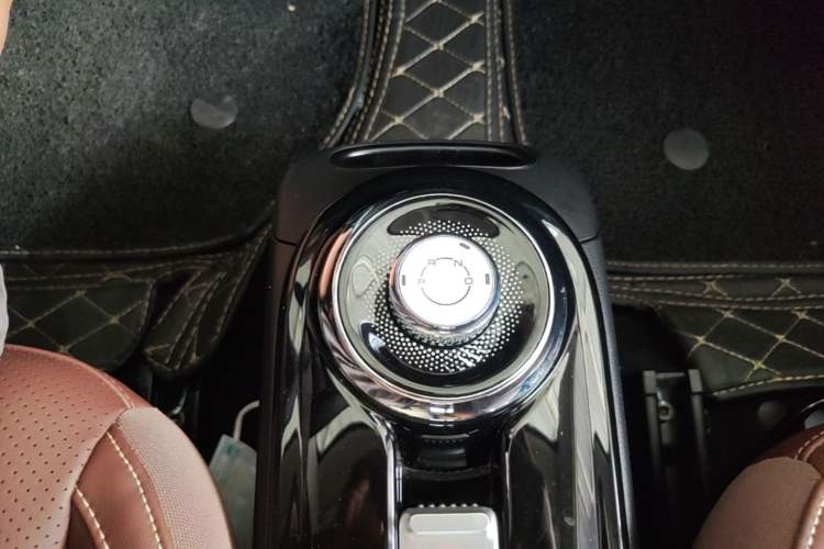 Used Wuling Bingo 2023 333 km Lingxi Connected+ Version Gear Lever