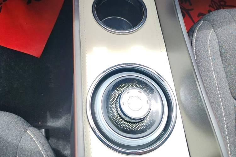Used Wuling Bingo 2023 333 km Fast-Share Version Gear Lever