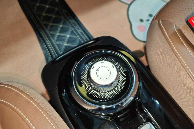 Used Wuling Bingo 2023 333 km Lingxi Connected+ Version Gear Lever