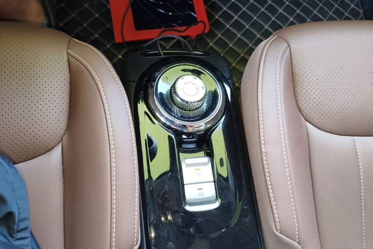 Used Wuling Bingo 2023 333 km Lingxi Connected+ Version Gear Lever