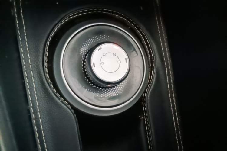 Used Wuling Bingo 2023 333 km Fast-Share Version Gear Lever