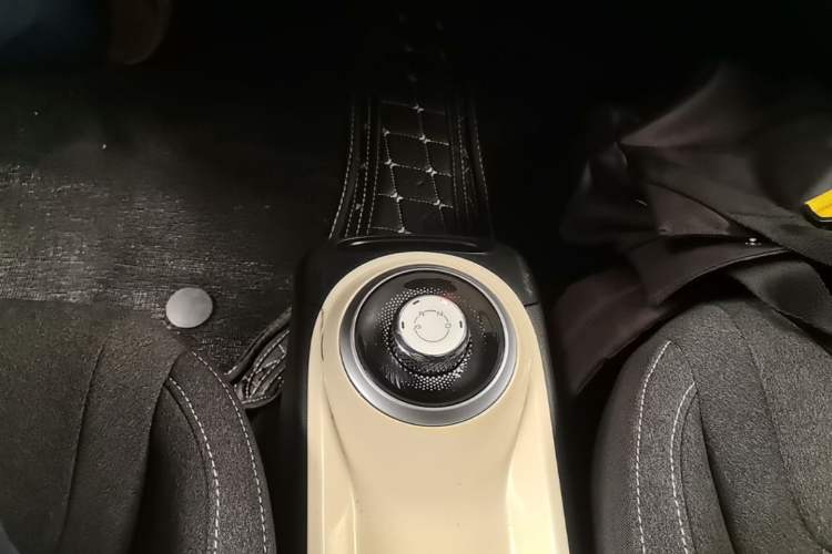 Used Wuling Bingo 2023 333 km Fast-Share Version Gear Lever