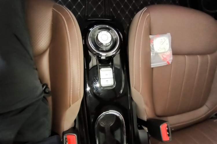 Used Wuling Bingo 2023 333km Enjoy+ Version Gear Lever