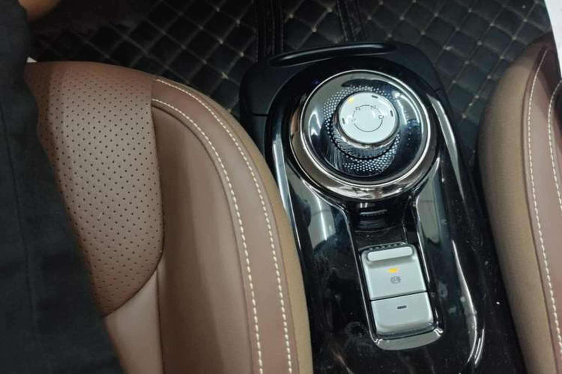 Used Wuling Bingo 2023 333 km Lingxi Connected+ Version Gear Lever