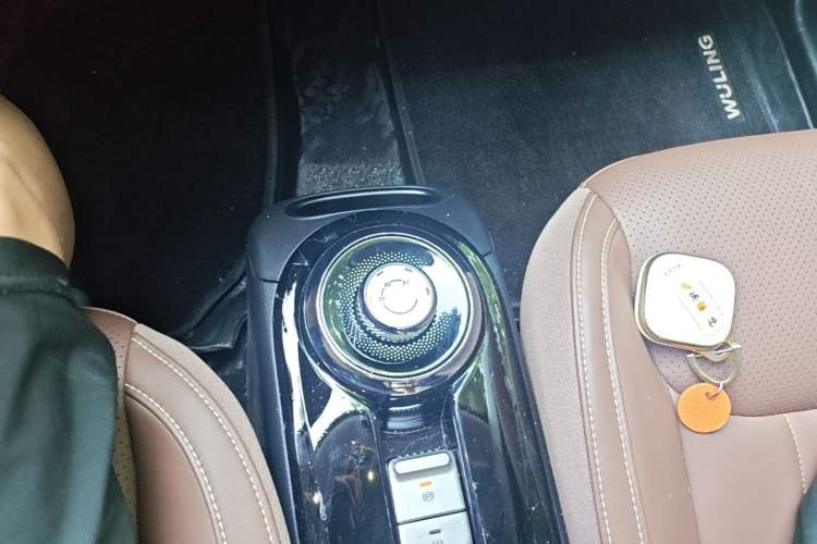 Used Wuling Bingo 2023 333 km Enjoyment Version Gear Lever
