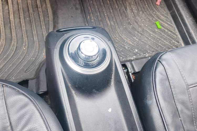Used Wuling Bingo 2023 333 km Fast-Share Version Gear Lever