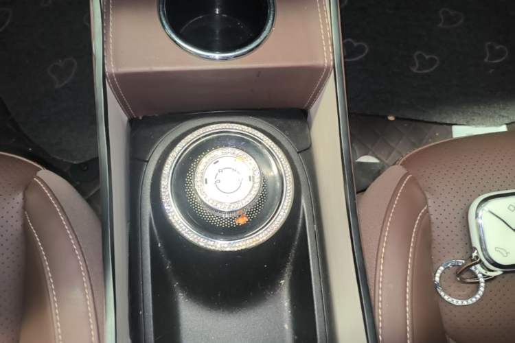 Used Wuling Bingo 2023 203km Comfort Edition Gear Lever