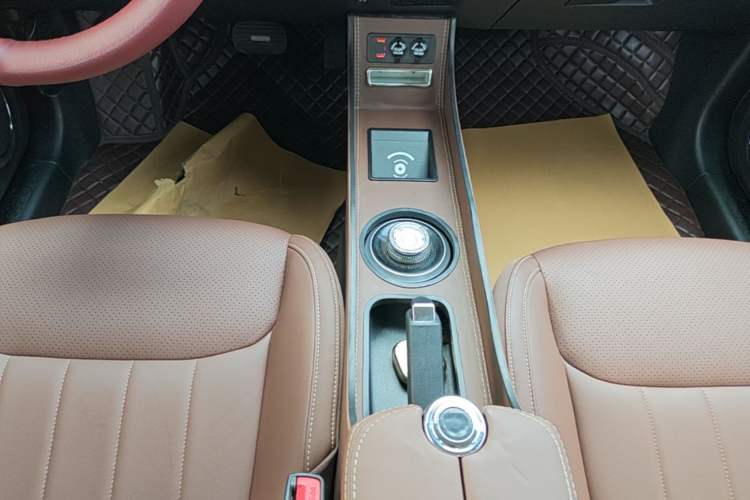 Used Wuling Bingo 2023 203km Comfort Edition Gear Lever