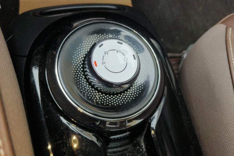 Used Wuling Bingo 2023 333 km Lingxi Connected+ Version Gear Lever