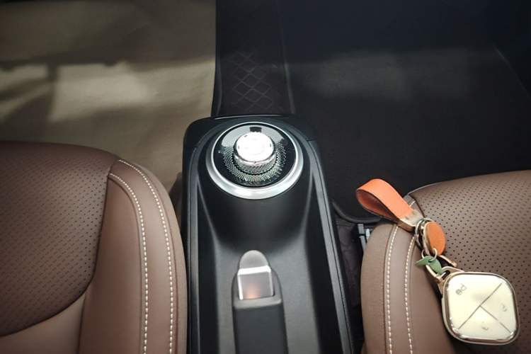 Used Wuling Bingo 2023 203km Comfort Edition Gear Lever