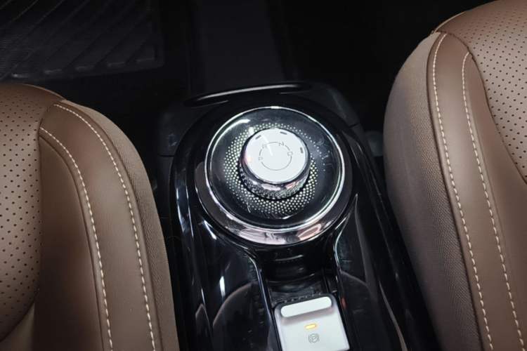 Used Wuling Bingo 2023 333 km Lingxi Connected+ Version Gear Lever