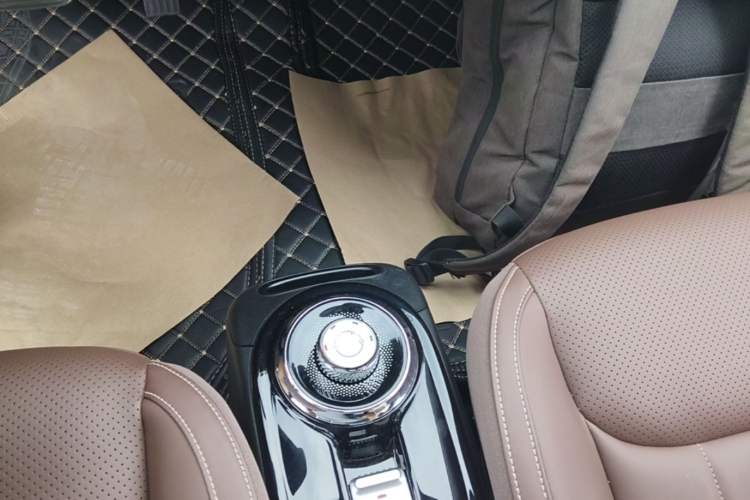 Used Wuling Bingo 2023 410 km Lingxi Deluxe Edition Gear Lever