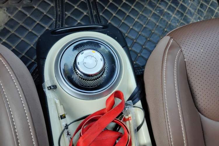 Used Wuling Bingo 2023 203km Comfort Edition Gear Lever