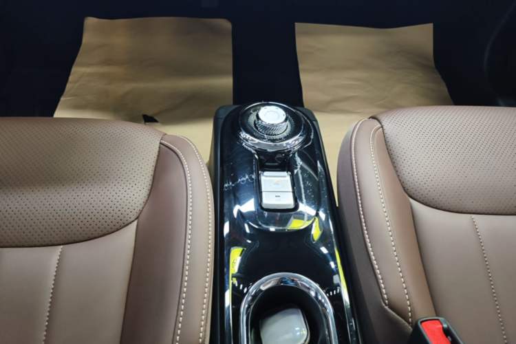 Used Wuling Bingo 2023 410 km Lingxi Deluxe Edition Gear Lever