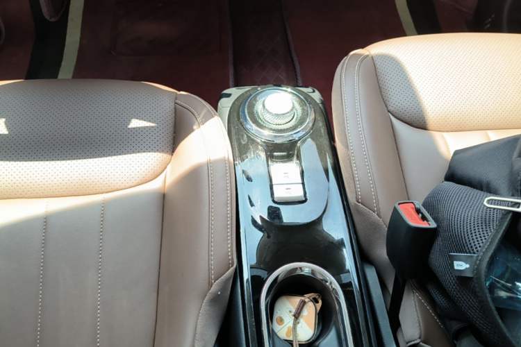 Used Wuling Bingo 2023 333 km Lingxi Connected+ Version Gear Lever
