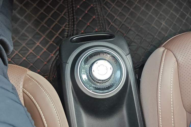 Used Wuling Bingo 2023 203km Comfort Edition Gear Lever