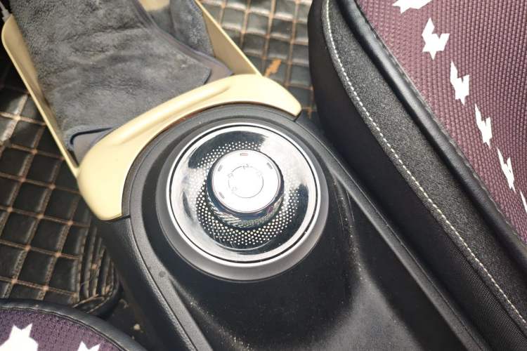 Used Wuling Bingo 2023 333 km Fast-Share Version Gear Lever