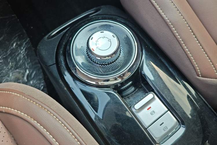 Used Wuling Bingo 2023 333km Enjoy+ Version Gear Lever