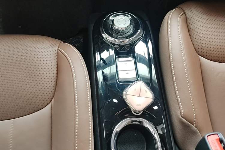 Used Wuling Bingo 2023 333km Enjoy+ Version Gear Lever