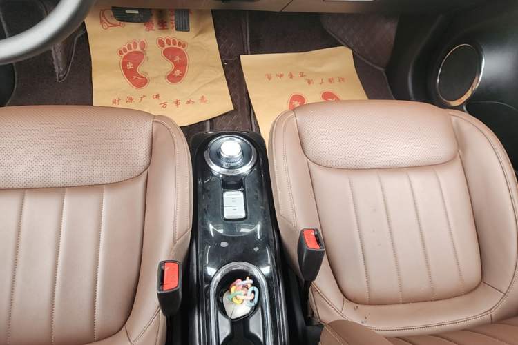 Used Wuling Bingo 2023 333 km Enjoyment Version Gear Lever