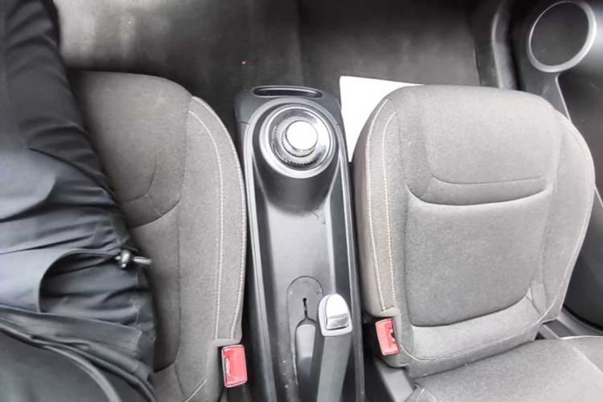 Used Wuling Bingo 2023 333 km Enjoyment Version Gear Lever