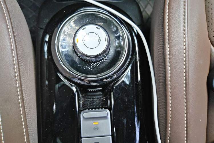 Used Wuling Bingo 2023 333 km Enjoyment Version Gear Lever