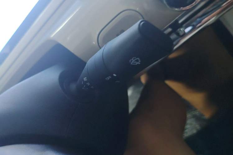 Used Wuling Bingo 2023 333 km Lingxi Connected+ Version Gear Lever
