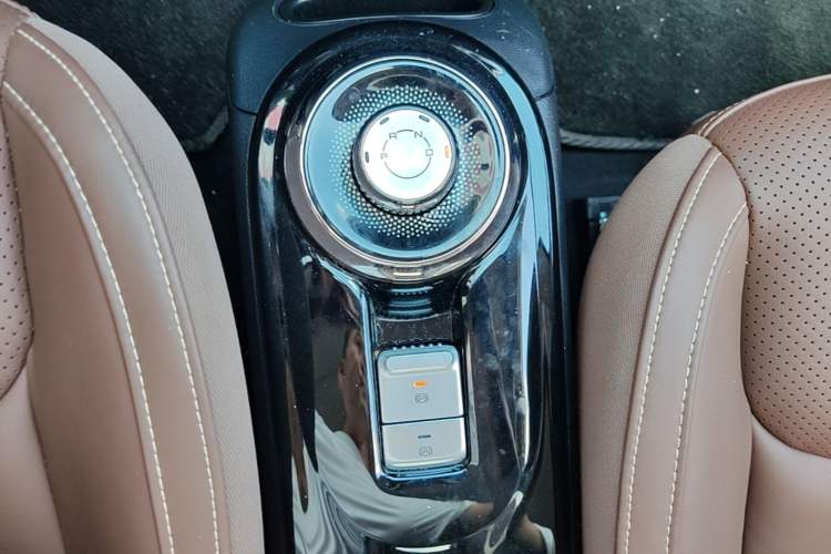 Used Wuling Bingo 2023 333 km Lingxi Connected+ Version Gear Lever