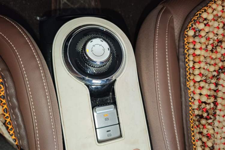Used Wuling Bingo 2023 410 km Lingxi Deluxe Edition Gear Lever