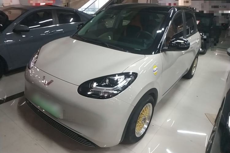 Used Wuling Bingo 2023 203km Light Edition Guazi used car, China used car export, Used car for sale, Used cars, Cheapest cars for sale